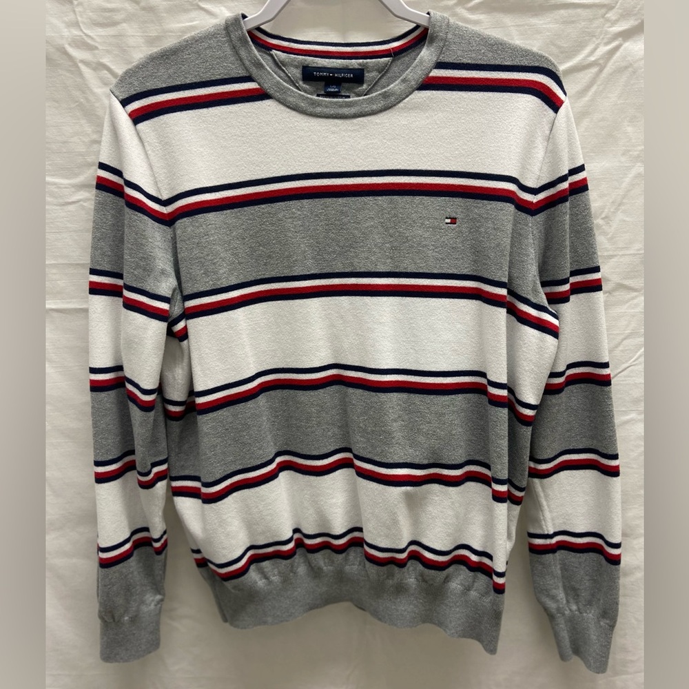Tommy Hilfiger sweater